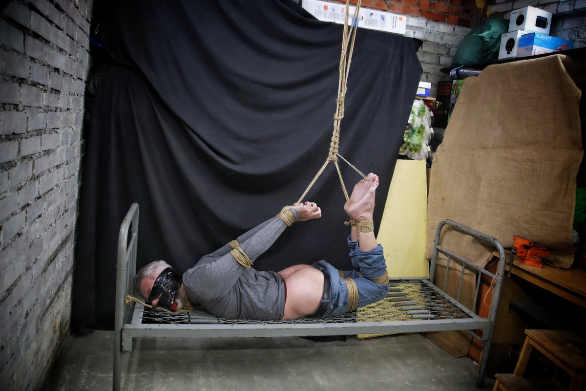 More and more helpless...

clips4sale.com/studio/280573/…