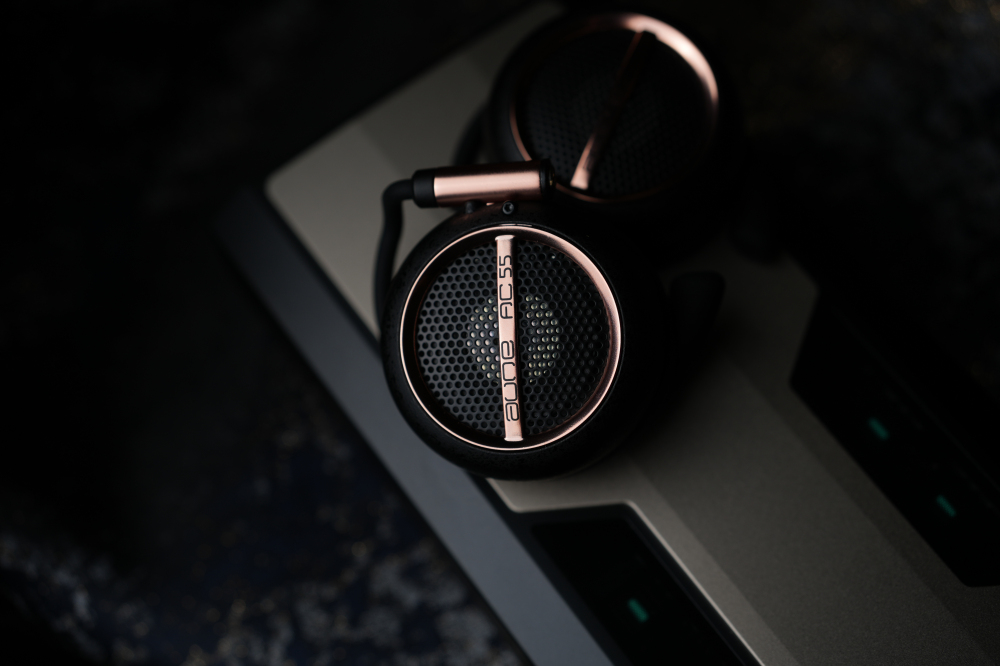 auneaudio's tweet photo. #Giveaway It's Truly Something Different — aune AC55 Open-Back Clip-on Headphones, Now Available.
☞Amazon: https://t.co/obsv1etVeS
☞Distributors: https://t.co/RnXKbm6vrm
☞Learn more: https://t.co/gpi8z3sNkA
Follow &amp; Retweet. We are giving away a pair of AC55
(Closes on Nov 30) https://t.co/NhpR0oqBW9