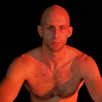 deblart's tweet photo. #NuevaFotoDePerfil https://t.co/8d6GDJatGl