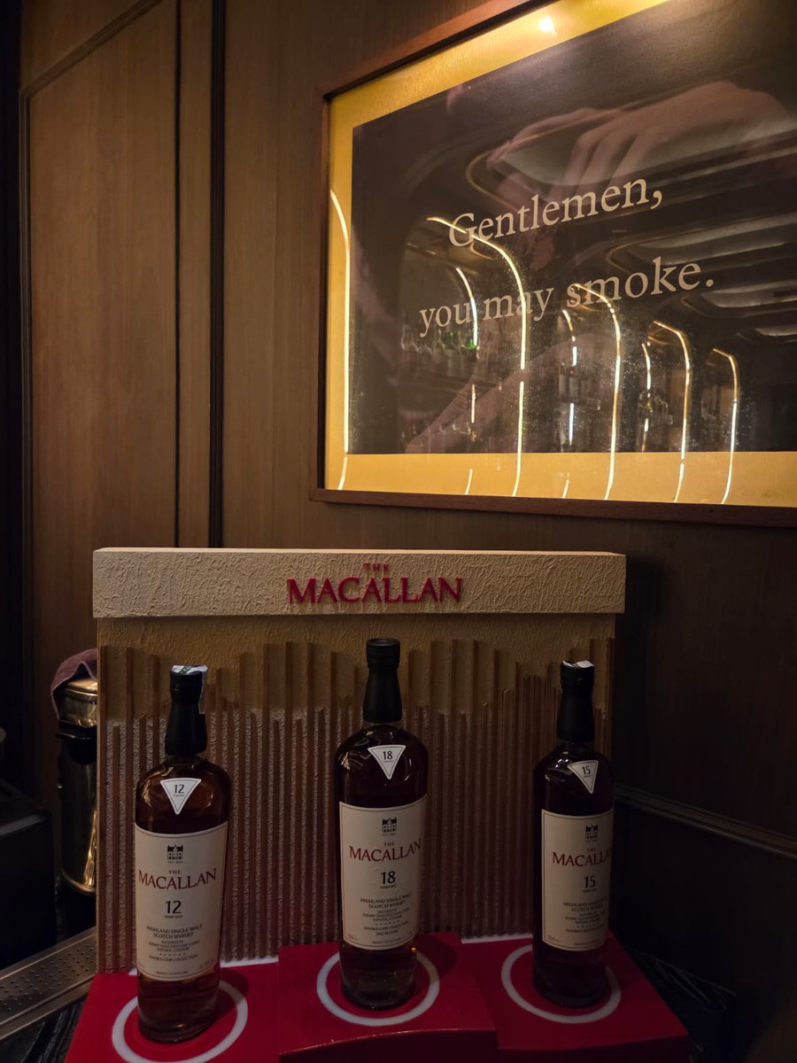 Aperture007 tweet media