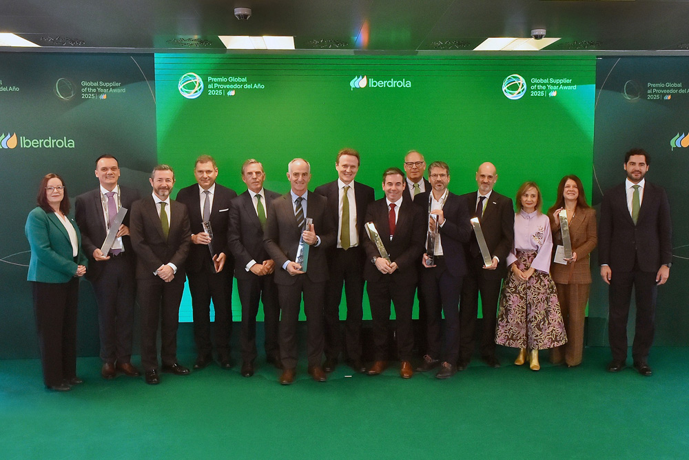 Estrategianet's tweet image. @iberdrola entrega en Bilbao sus #Premios Globales al #Proveedor del Año
tinyurl.com/3ju24taj