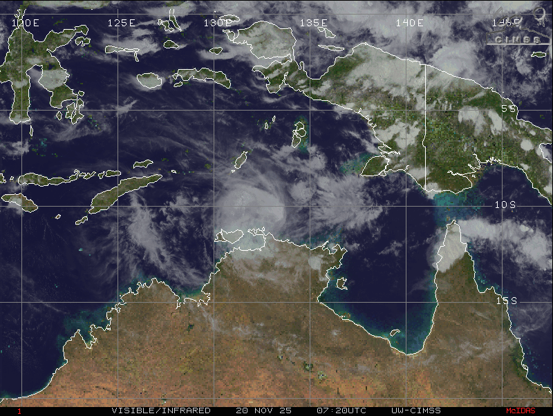 jnmet's tweet image. Tropical Cyclone #Fina is starting its turn to the south &amp;amp; is expected to make landfall along the #TopEnd coast Friday night or Saturday, CAST. TC #Ines holds the record for the earliest landfalling cyclone in Australia with landfall 21 Nov, 1973.
