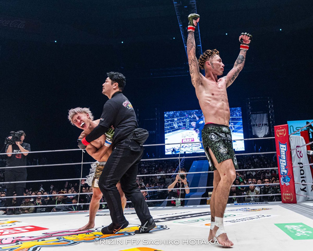 大晦日　
安保のニセモノもう一度泣かせます

次は試合終了後にわざわざ騒いで頑張りましたアピールできないようにKOします。

#デジャブ　#ドラマの見過ぎ　#ルーキーズ