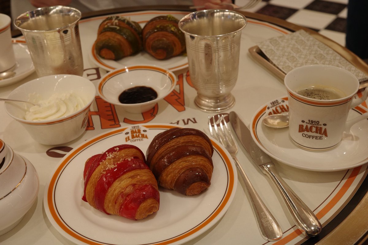 greedyol's tweet image. BACHAがついに東京にオープン☕️🧡
いろんなお味のあるクロワッサンが美味しくて見た目も可愛いかったのでリピしたい。あとはホットコーヒーにバニラクリームを入れるのがおすすめです(ホットコーヒーを頼めばクリームがついてくるはず)
