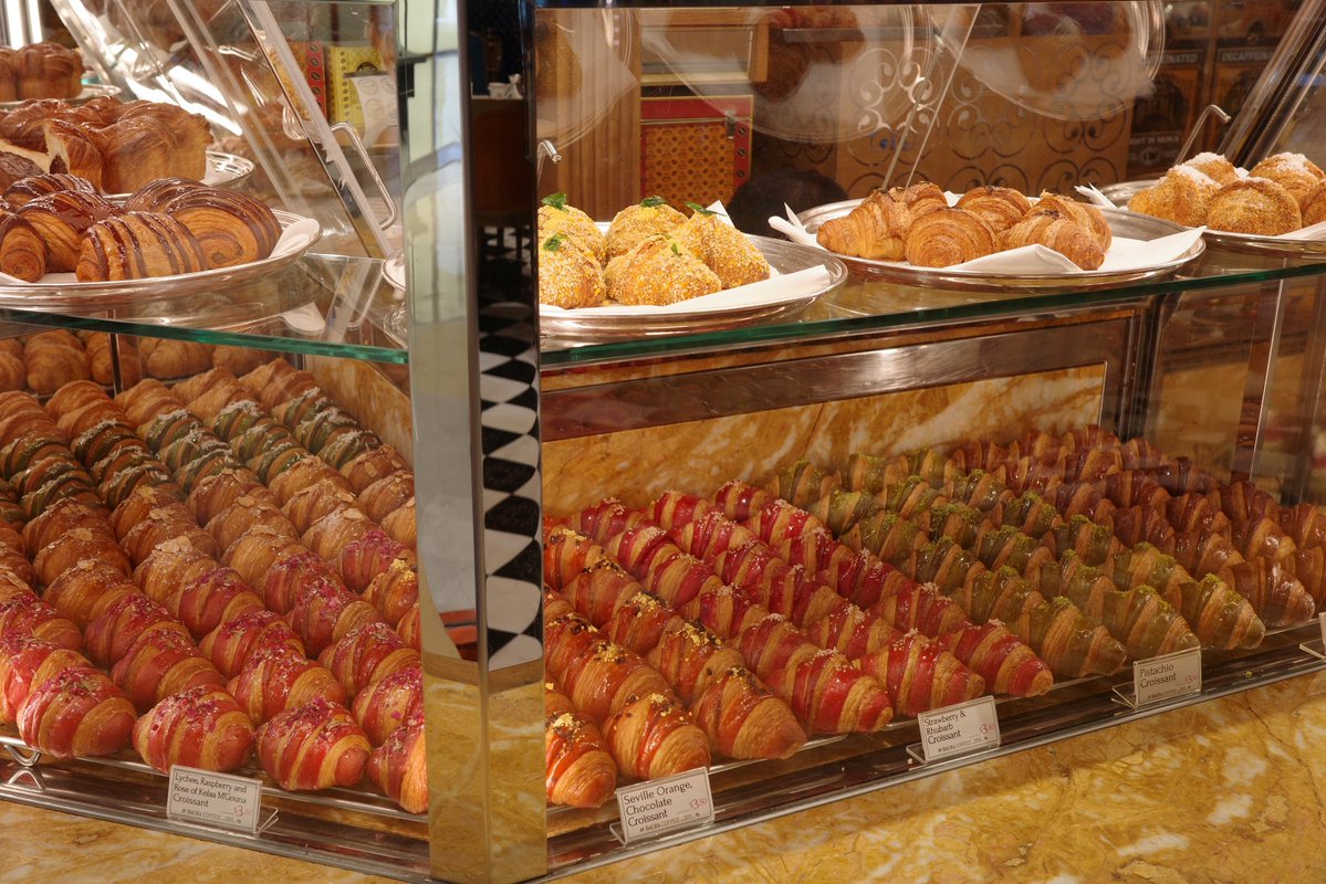 greedyol's tweet image. BACHAがついに東京にオープン☕️🧡
いろんなお味のあるクロワッサンが美味しくて見た目も可愛いかったのでリピしたい。あとはホットコーヒーにバニラクリームを入れるのがおすすめです(ホットコーヒーを頼めばクリームがついてくるはず)