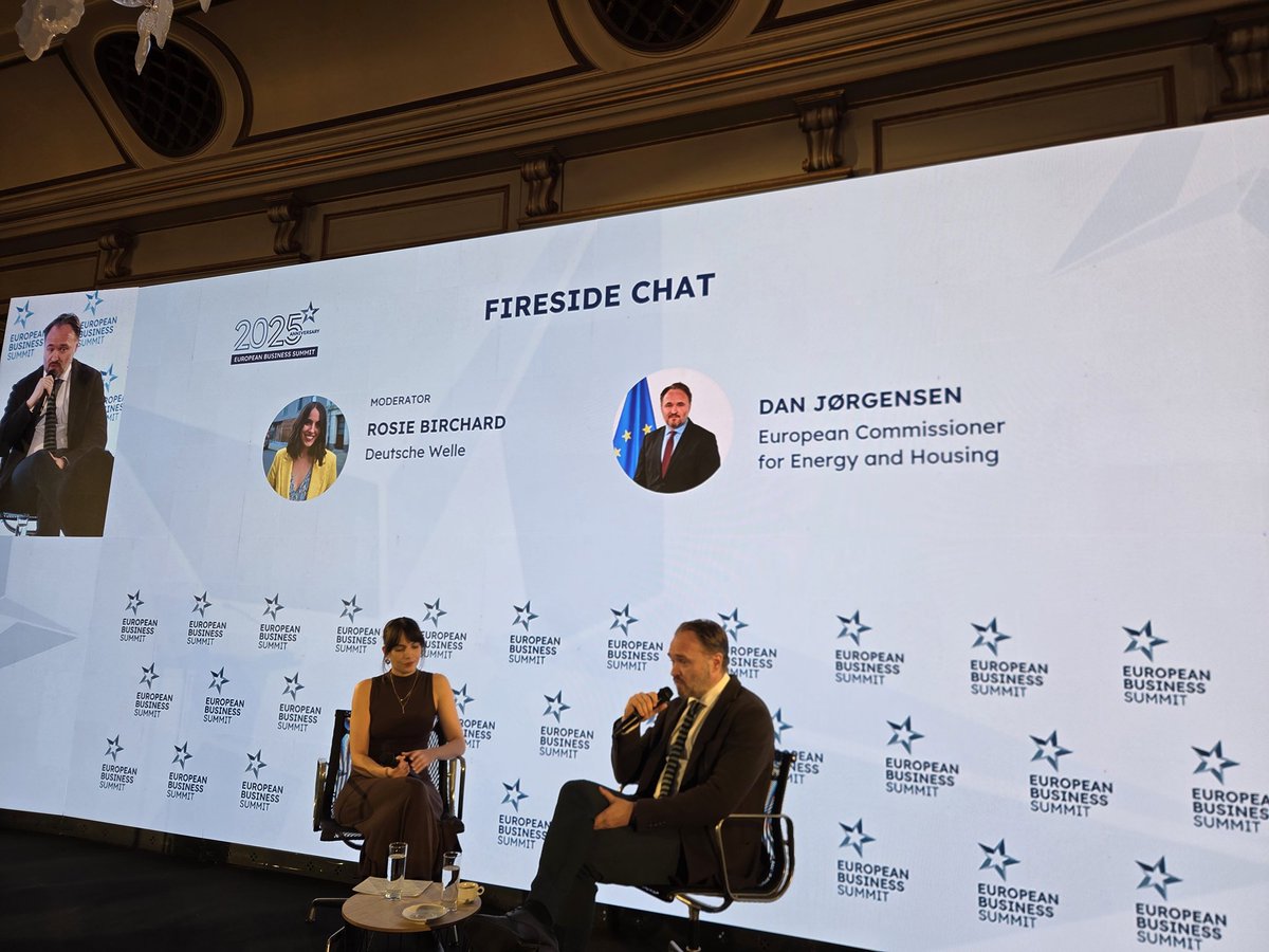 We're thankful to Com. <a href="/DanJoergensen/">Dan Jørgensen</a> 4 confident message at #EBS2025: EU is able to reach very soon 0 reliance on 🇷🇺fossil fuels &amp; progressivly moves toward this target. 🇪🇺won't  finace rus war machine buying its energy. 🇺🇦is EU's close partner to build common energy resilience.