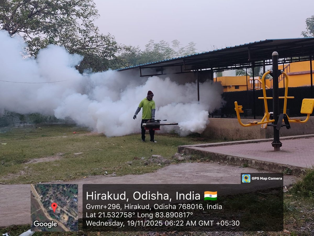 SMC_Sambalpur's tweet image. Fogging done at Hirakud, Ward No.10 — covering Laxmi Narayan Mandir area, Kali Mandir area, Machapada &amp;amp; Girls S.S. High School surroundings to ensure a safer, mosquito-free environment.
#VectorControl
#PublicHealthSambalpur