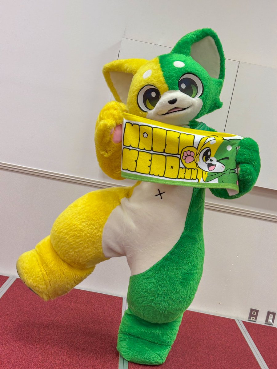 「はつけもくん」っていいます！
何がモチーフかわかるかな？(ヒントはこの色！)