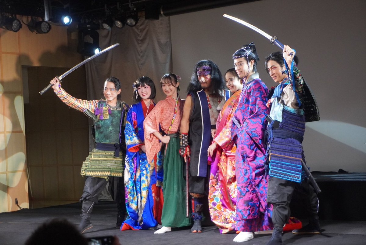 #座show 新章⛩️が来月から早くも内容リニューアルになるとの事で、その前にと昨晩慌てて駆け込み観劇🏃(本当にすみません😣💦)
新章自体も初見なので終始ドキドキ💓
有難うございました‼️(>_<)

そして将門役の飯島さん、お誕生日おめでとうございました👏🎂💐
(慌てすぎて現地でお誕生日を知る💦)