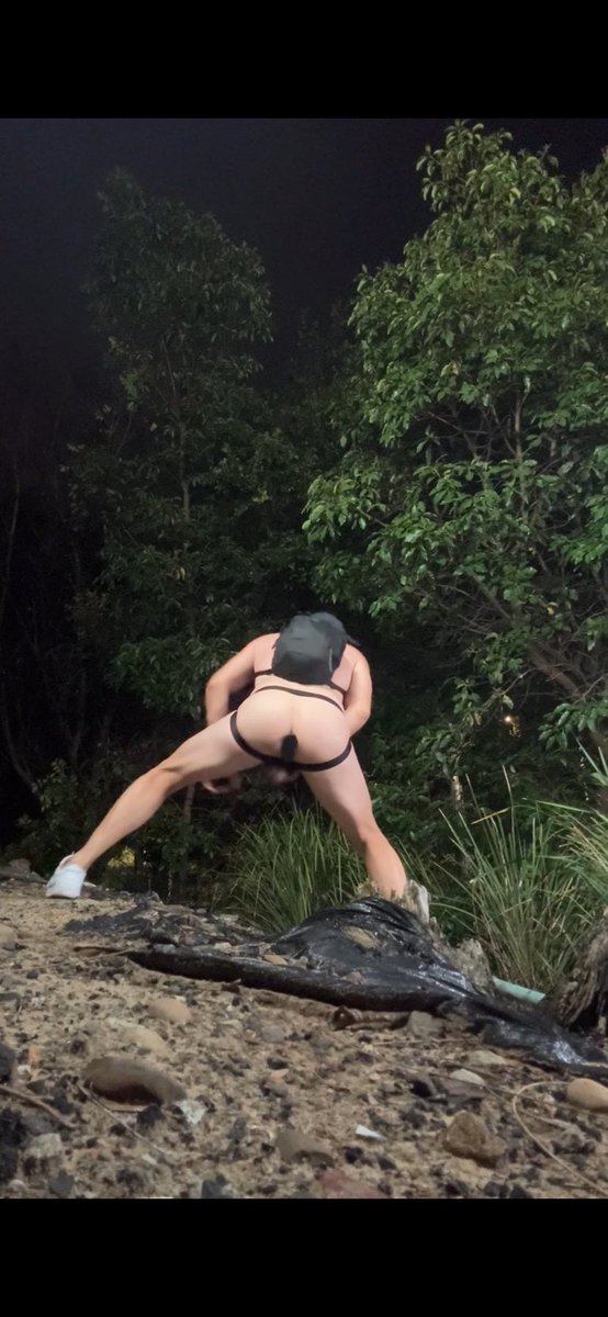 axiomisms's tweet photo. Who’s next? 🧐😅 #gaycruising #cruising #publicplay https://t.co/OIwKi8szux