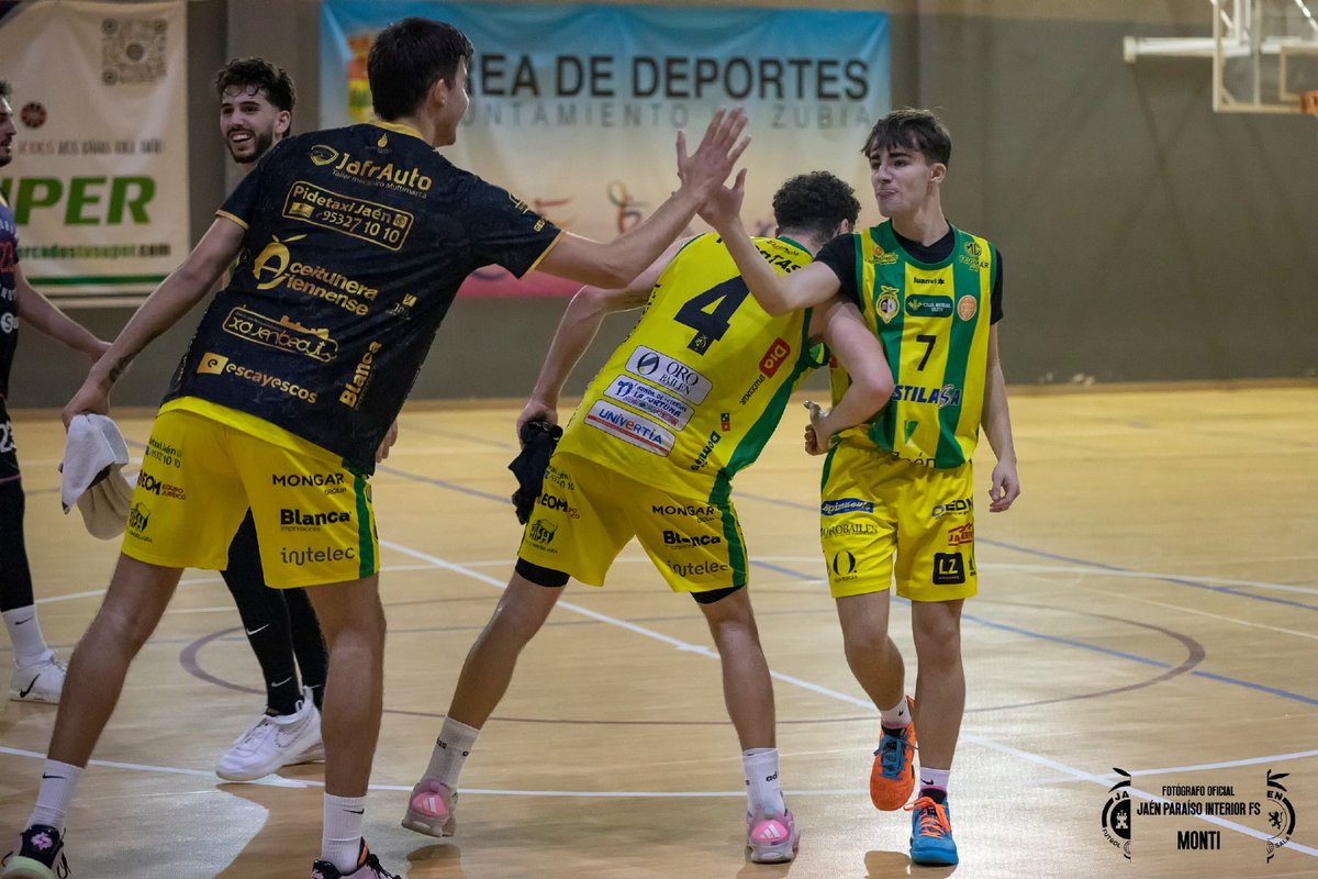 JaenFSbasket's tweet photo. 🔝 ¡𝗘𝗹 𝗳𝘂𝘁𝘂𝗿𝗼 𝘆𝗮 𝗲𝘀𝘁𝗮́ 𝗮𝗾𝘂𝗶́!

💛 Moisés, nuestro talento del Junior, sigue creciendo, compitiendo y 𝘀𝘂𝗺𝗮𝗻𝗱𝗼 𝗺𝗶𝗻𝘂𝘁𝗼𝘀 𝗰𝗼𝗻 𝗲𝗹 𝗣𝗿𝗶𝗺𝗲𝗿 𝗘𝗾𝘂𝗶𝗽𝗼 

#SomosJaén💛 https://t.co/WusCHZmT9p