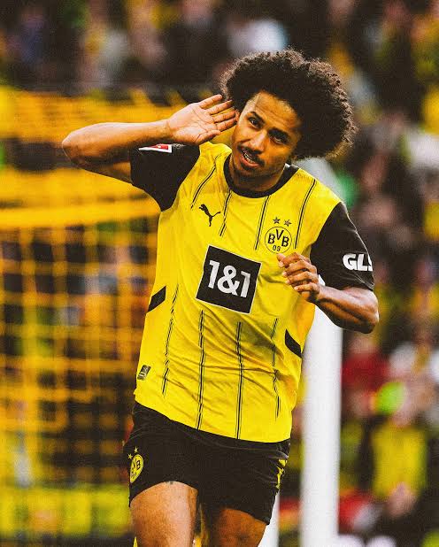 InterHubOff's tweet image. 👀 L&apos;Inter non ha abbandonato l&apos;idea di regalare a Chivu un attaccante esterno rapido. E quindi ha puntato i fari su Adeyemi, un profilo &quot;alla Lookman&quot; che possa far comodo al tecnico romeno. Il problema è la trattativa che con il Borussia Dortmund non è mai facile. @Gazzetta_it