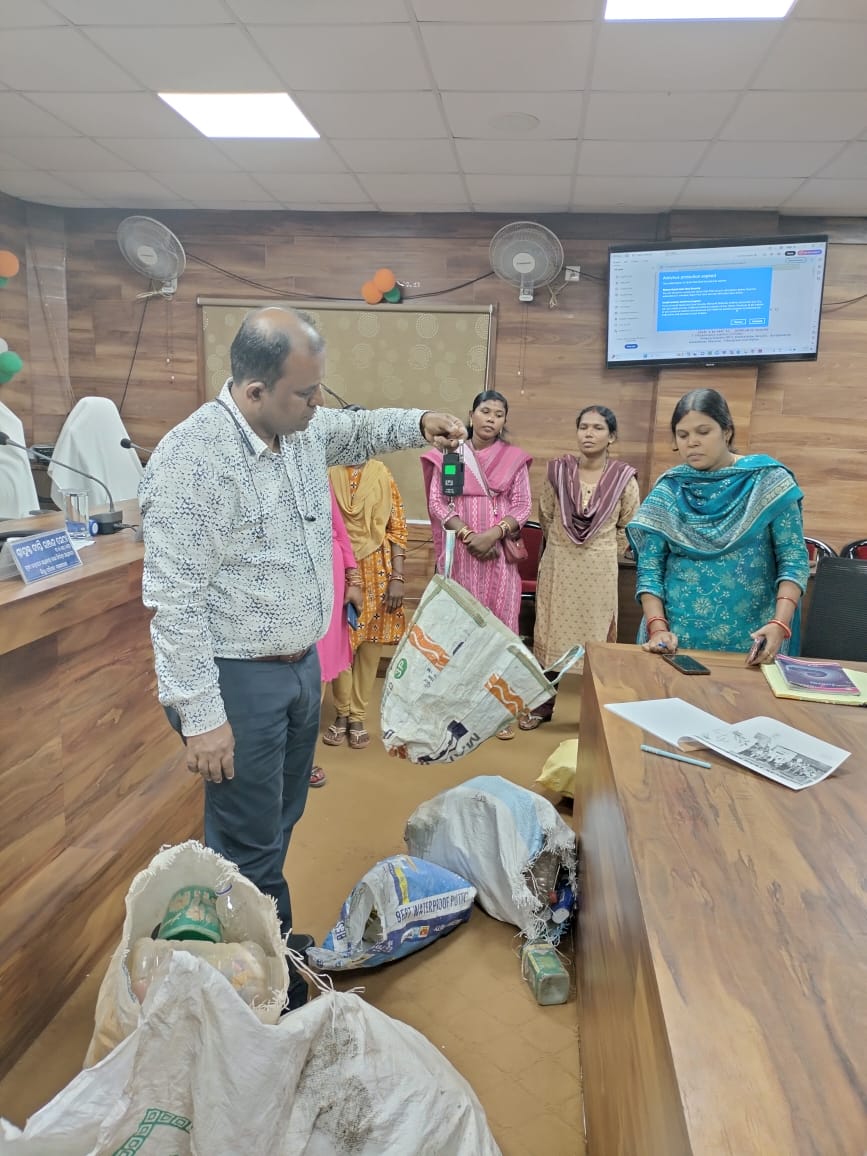 zp_dhenkanal tweet media