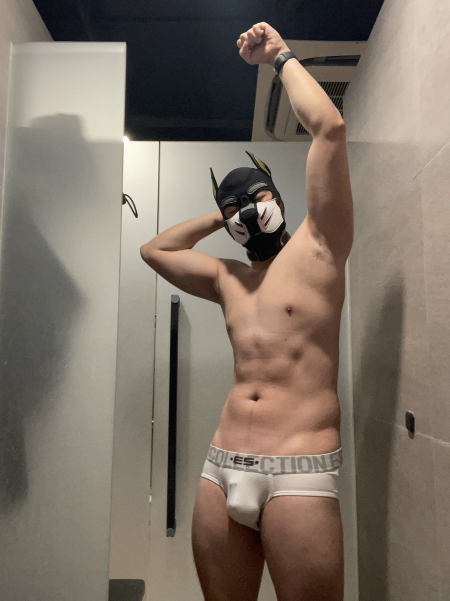 有人在TG群發我的照片出來
我是覺得照片貼出來，就是公開的
沒想到有人盜用熊仔的照片
還假裝是他自己，然後其他人就相信了
熊仔已經傻爆眼🥹 希望大家不要被騙
要看熊仔在這邊看 在這個帳號看 嗷嗷