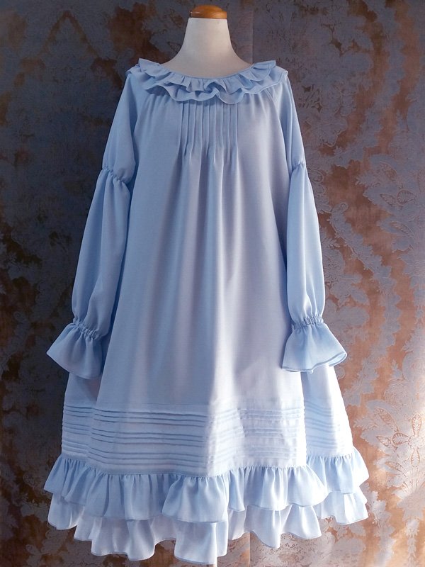 허리 리본을 취향에 맞게 선택할 수 있는 슈미즈 시리즈 <a href="/la_rose_00/">La Vie en Rose</a> 
시리즈는 11월 30일까지 예약이 진행됩니다.