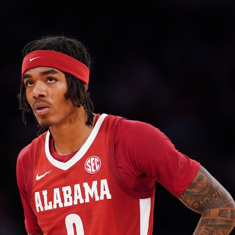 Alabama Crimson Tide guard Labaron Philon tonight against Illinois #NBADraft 

24 PTS
2 REB
5 AST
1 STL
9/18 FG
3/6 3P
3/4 FT