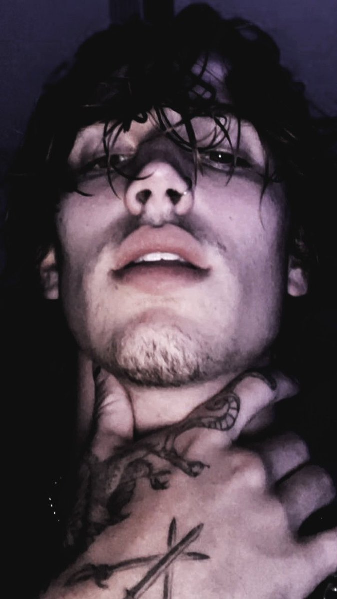 ᅠ
      
                              @𝐱𝐦𝐢𝐥𝐥𝐞𝐫𝐚𝐥𝐞𝐱
                          𝘢𝘥𝘥𝘦𝘥 𝘵𝘰 𝘩𝘪𝘴 𝘴𝘵𝘰𝘳𝘺.

ᅠ