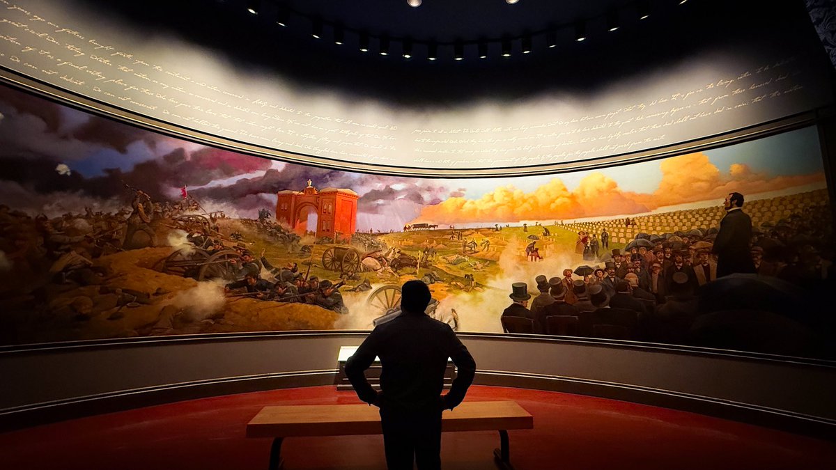 vineeldutt21's tweet photo. It has been 162 years since Abraham Lincoln delivered the Gettysburg Address!!
a speech barely 270 words long, astonishingly short, yet profoundly impactful on the history of mankind. Even after all these years, we still talk about it. 

Lincoln took the democratic ideal articulated by ‘Theodore Parker’ and engraved it into history, giving those words an eternal life. 

Through Lincoln, the phrase “government of the people, by the people, and for the people” became the most powerful statement of free government ever spoken.

P.S. This photo was taken during my visit to the Abraham Lincoln Presidential Library and Museum(Springfield, Illinois); inside the Gettysburg Gallery.