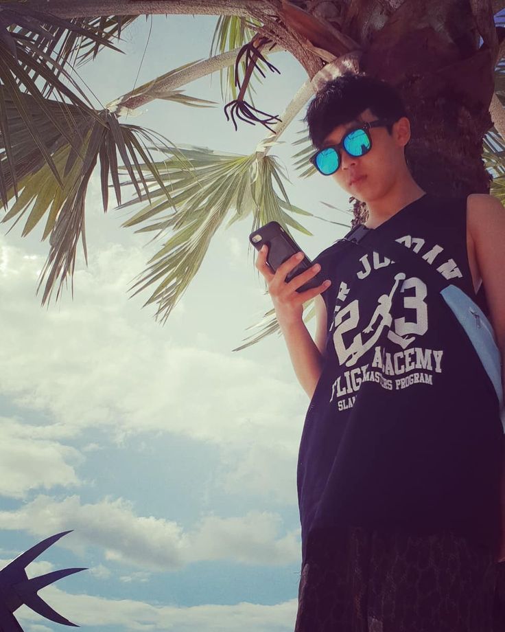 jwoocham's tweet image. Got shining glasses but you&apos;re the only one who&apos;s shining in my heart &amp;lt;3