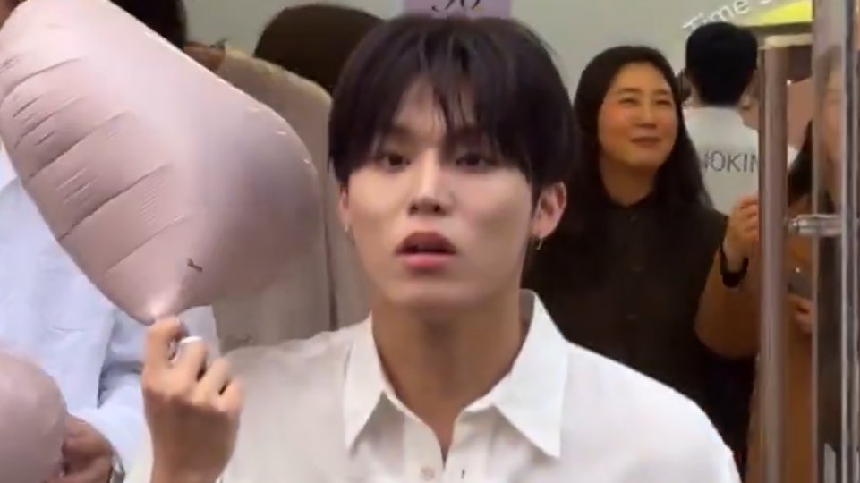 awboyy_'s tweet image. 