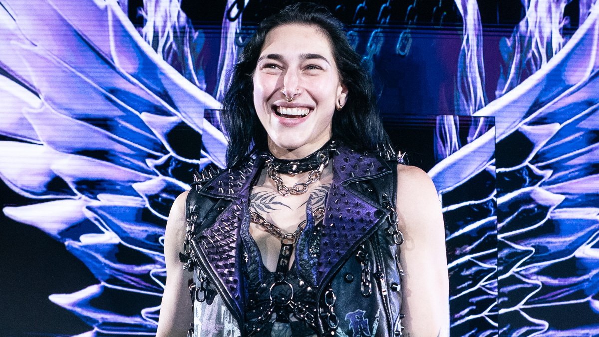 WrestleTalk_TV's tweet image. WWE NXT star Brooks Jensen names his top 10 favorite women&apos;s wrestlers of all time ⭐️

- Rhea Ripley
- Meiko Satomura
- Awesome Kong
- Gail Kim
- Ivory
- Alba Fyre
- Fallon Henley
- Bull Nakano
- Aja Kong
- Charlotte Flair