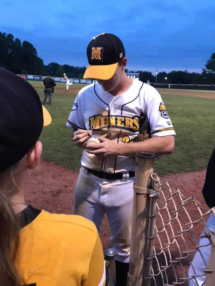 Riley McElfresh tweet media