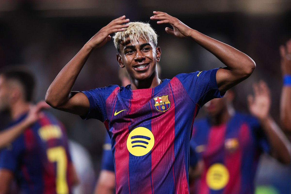 BarcaUniversal's tweet photo. ❗️If Lamine Yamal is fit to start the match against Chelsea, he will post a video on his Instagram story ahead of the match.

— @mundodeportivo https://t.co/hCQIptO1K5