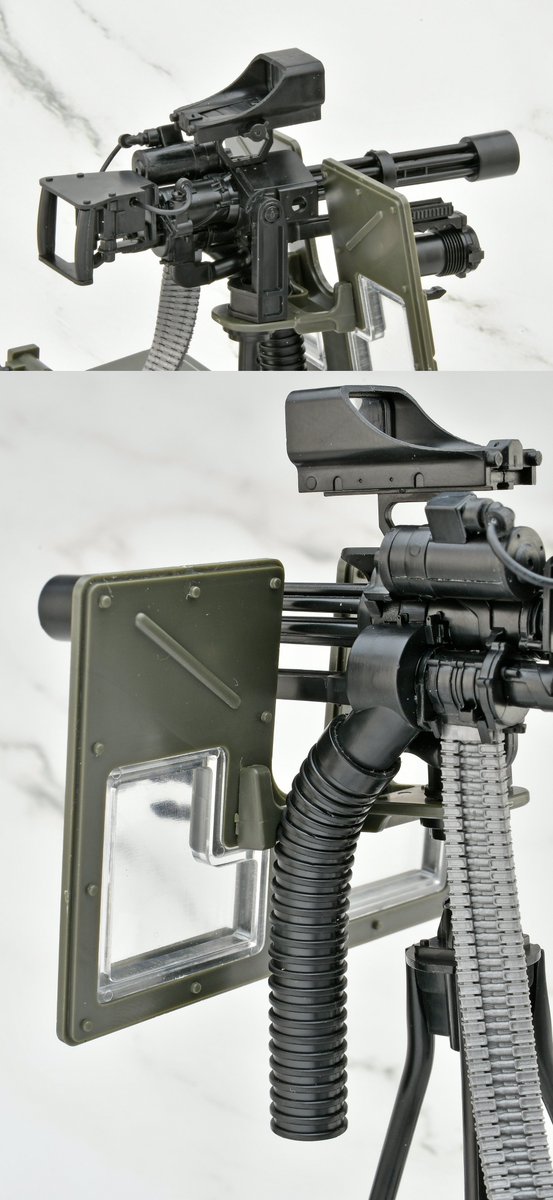 LittleArmory's tweet image. ＼好評発売中 #リトルアーモリー ／
M134タイプ～ディフェンシブ・コンフィグ

拠点防衛仕様として窓付き防弾盾、大型サーチライトと重火器用ドットサイトとそれらのマウント、排莢ホースが追加されたミニガンMAX盛セットです🍚
毎秒100発の弾幕で拠点を完全ディフェンス！