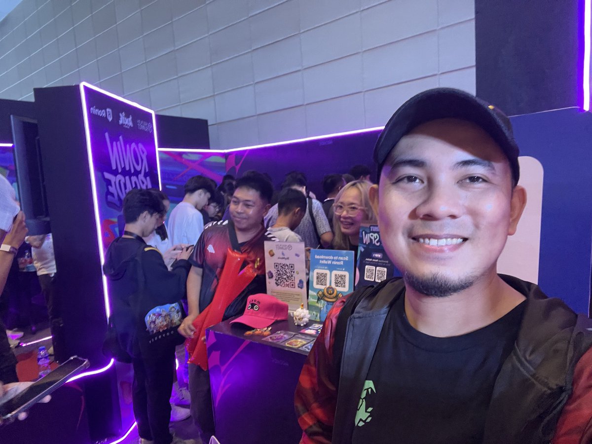 ChrisJec23's tweet photo. @Ronin_Network @AxieInfinity @YGGPlaySummit https://t.co/6eq8CULSsX