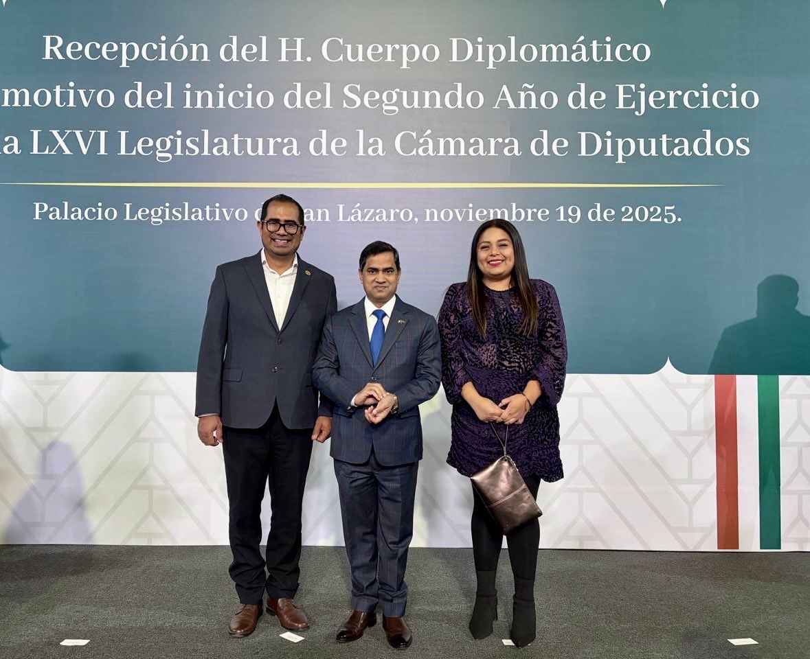 Honoured to attend the diplomatic reception hosted by <a href="/kenialopezr/">Dra. Kenia López Rabadán</a> at <a href="/Mx_Diputados/">H. Cámara de Diputados</a>, marking the start of the 2nd year of the 56th Legislature of the Mexican Parliament. Proud to represent <a href="/BDEmbassyMexico/">Bangladesh in Mexico</a>.