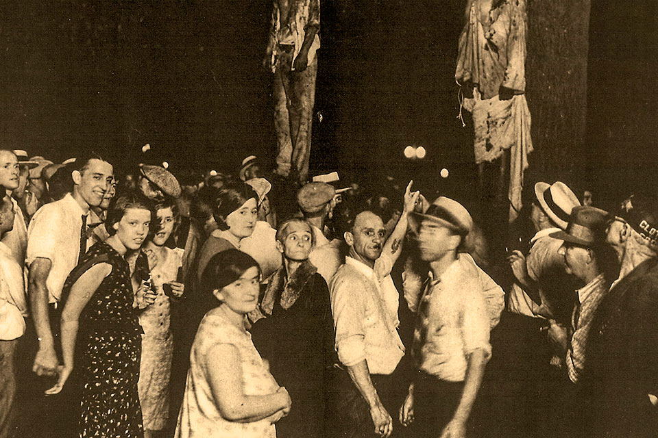 blkdatabase1619's tweet image. &quot;...The Horror is that Amerikkka changes all the time without ever changing at all!&quot;🤬

-#JamesBaldwin