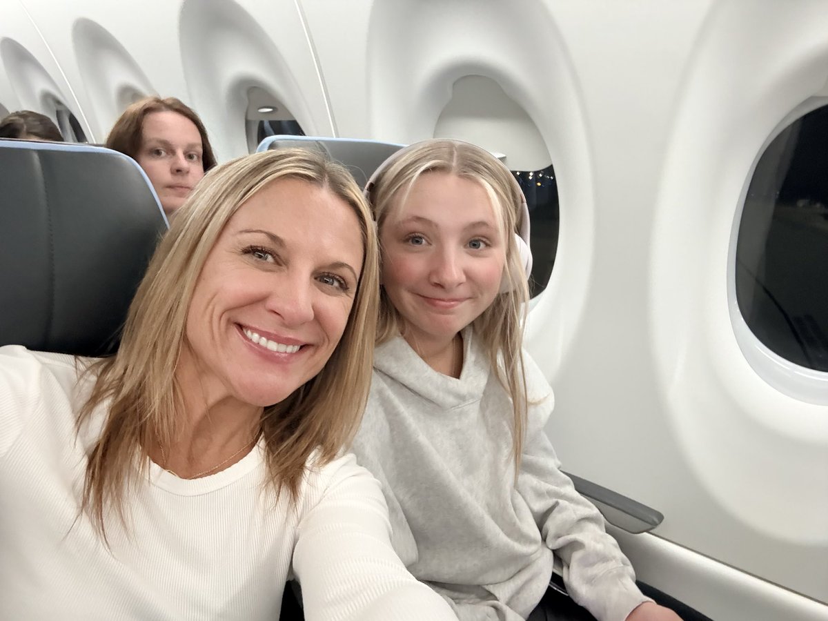 Ava Walker tweet media