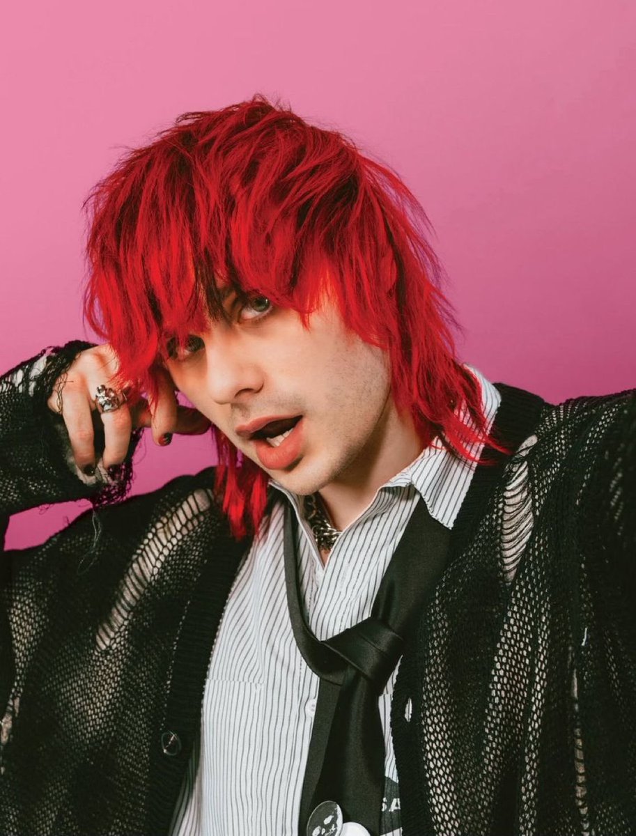 SosCrave's tweet image. Happy Birthday to the wonderful Michael Clifford!