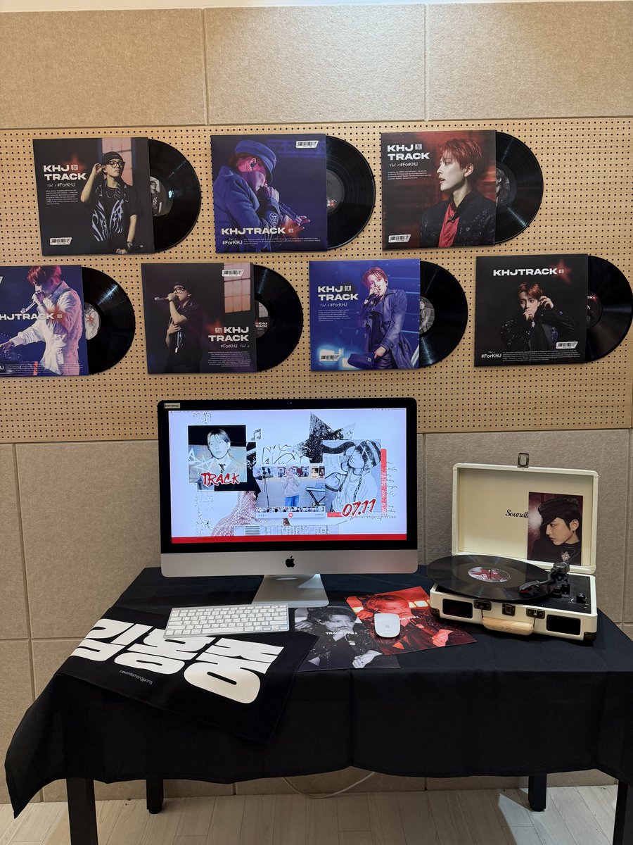 solteez8's tweet photo. managed to squeeze in #Track0711 visit before properly starting my vacation :3

#ForKHJ_FromSEOUL https://t.co/e0bGgGrnnE