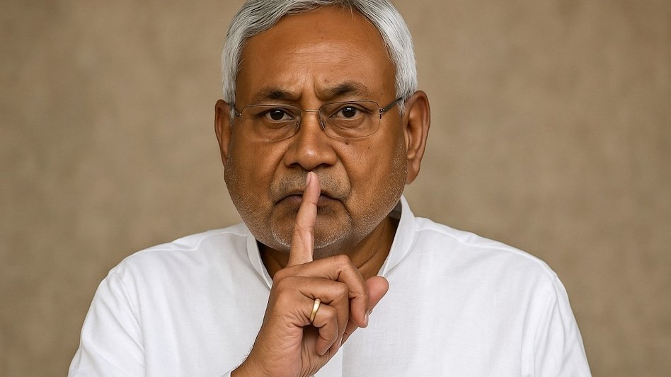 Kumarranjan1182's tweet image. हमर नीतीश चचा 
मुख्यमंत्री बनथीन कोय बोलतै रे.......
#NitishKumar 
#Bihar 
#sapath