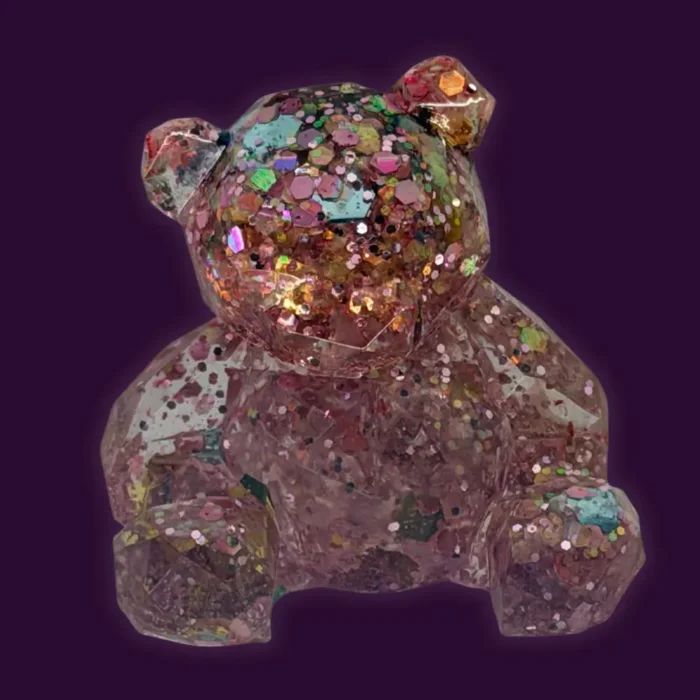 Poxy_Roses's tweet image. Just a sparkly reminder that small things can hold big joy.
poxyrose.com/resin-bear-fig…

#cuteaesthetic #PinkResinBear #poxyrosedispatch