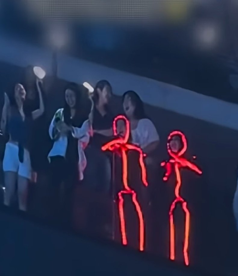 DDOSU_idle's tweet image. 이렇게