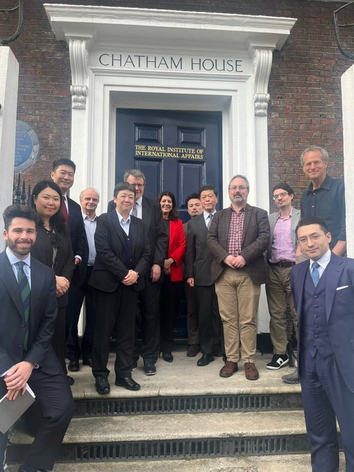 0_fighter_taka's tweet image. 🌐あらら😑戦争マネーゲーム

🇬🇧#RIIA（チャタムハウス）と 🇯🇵 JIIA（日本国際問題研究所）
#戦争はビジネスプラットフォーム