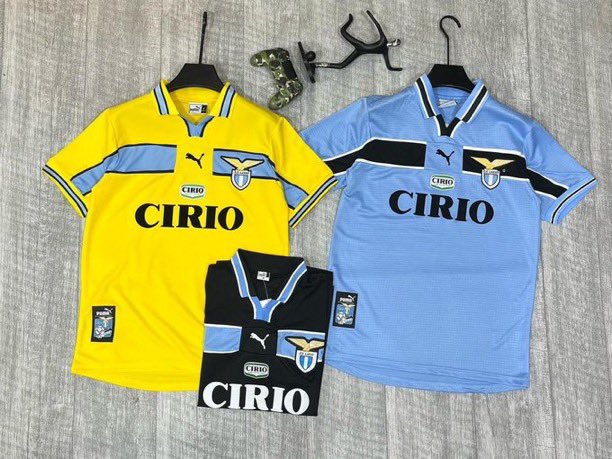 Sporthouse2019's tweet image. Retro Vintage 

Price: ₦23k

Location kaduna, delivery nationwide call-08100602313 
WhatsApp- wa.me/2348100602313