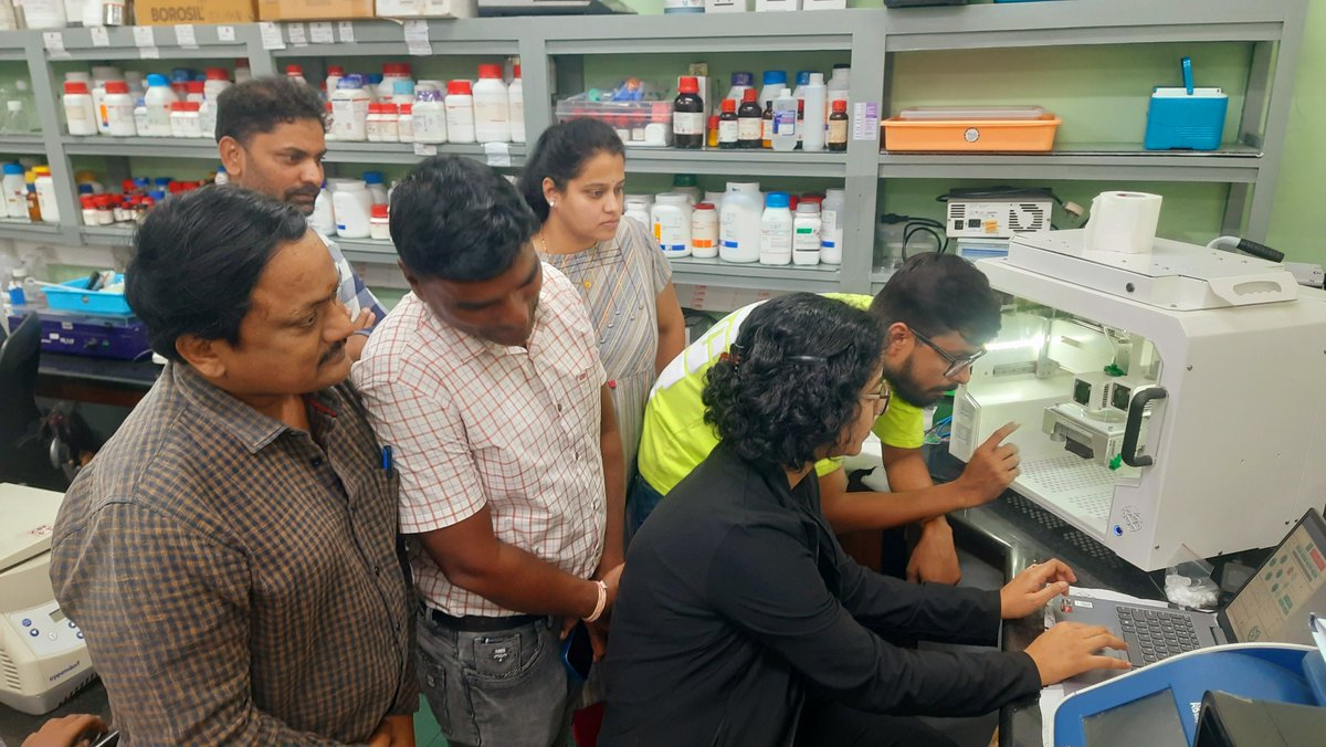 ccmb_csir's tweet image. Glimpses from the recent skill development program on Nanotheranostics  for Biomedical Applications. This covered making nanoparticles and  nanorods as well as quantum dots for diagnostics.
@CSIR_IND
