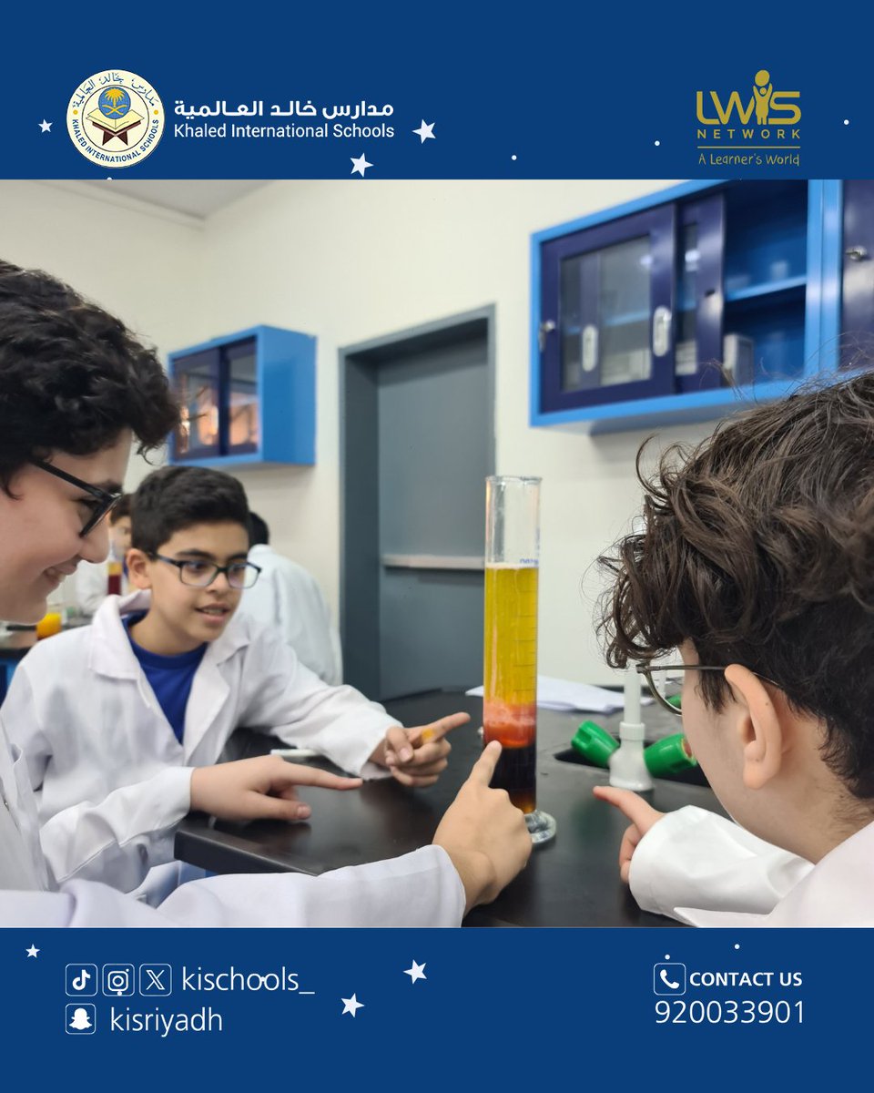What happens when you mix oil, water, and syrup? 🤔
Our 7th-grade scientists explored density the fun way!

🤔ماذا يحدث عندما نخلط الزيت والماء والشراب؟
طلاب الصف السابع استكشفوا مبدأ الكثافة بطريقة ممتعة!