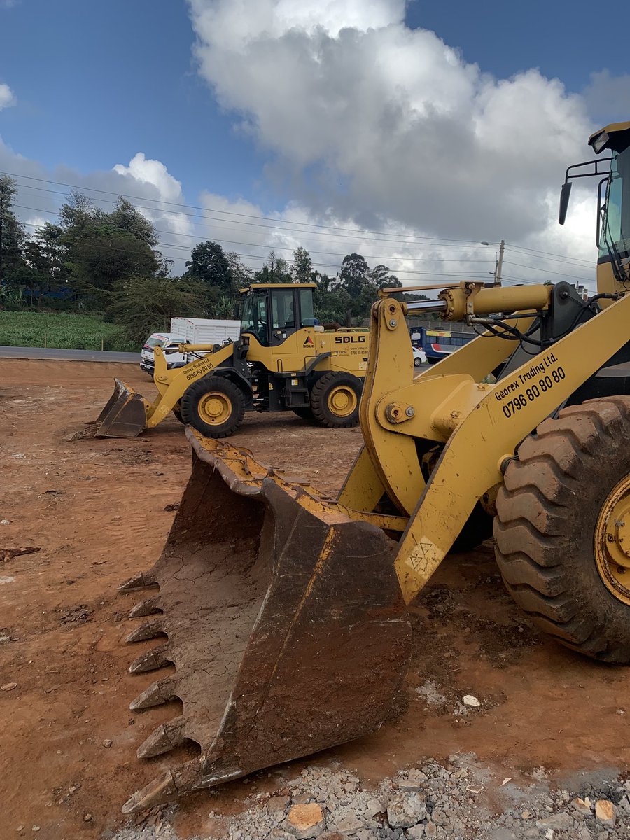 Georex_Trading's tweet image. Good morning #Kenya 🇰🇪
Delivering reliable civil works, precise excavations, efficient backfilling, bush clearing, quality material supply, and trusted heavy equipment logistics, your project starts strong with us. 🚛
📞 0796 808080
🌐 georextrading.org