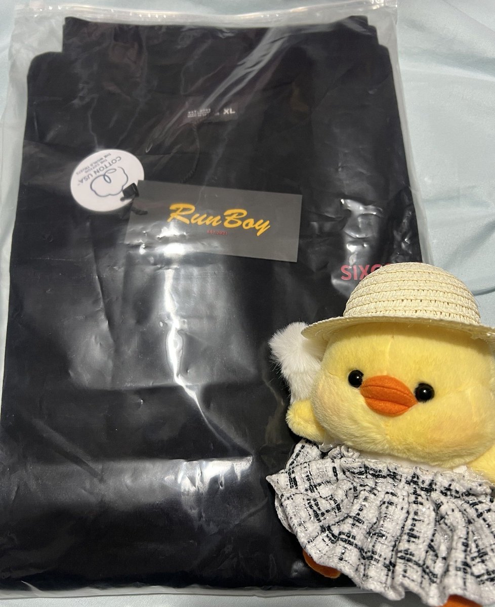 teddyjamu's tweet image. ปล่อยเสื้อ #SIXCODE ลายในโควทค่ะไซส์XL+ค่าส่ง60฿ ใครสนใจเดมมาได้เลยค่า ส่งให้วันอาทิตนี้ได้เลยค่ะ🥺
♡เสื้อเราแกะมาเช็คเฉยๆค่ะ
#6CODE #แม็กกี้บาส #maxkybas #MaxkyBas1stFM