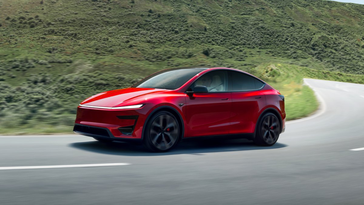 Tesla Europe, Middle East & Africa tweet media