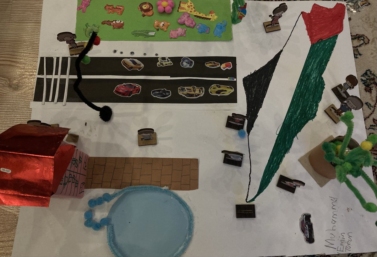 Fatmatorun79's tweet photo. 2/ E sınıfının yeni şehir performans ödevini oğlum Filistin inşa etmek istedi
🇵🇸🇵🇸🇵🇸🇵🇸
#Filistin https://t.co/CZHJRxW3fp