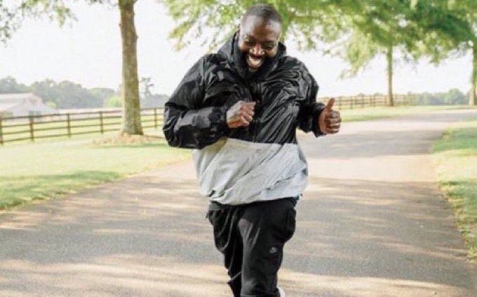 PTIME344899's tweet image. Me going back to unfollow accounts wey no dey follow back n engage 

&quot;Forward ever backward never &quot; for here Ke 😂😂