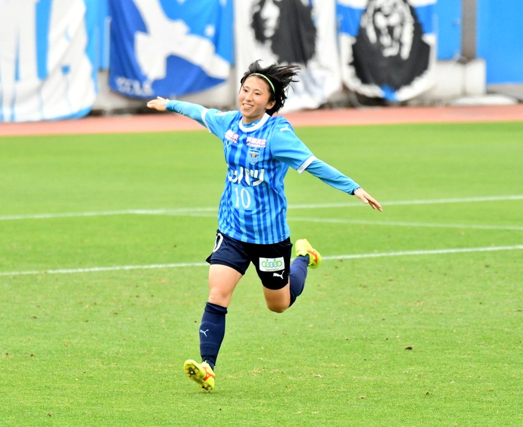 ULTRA_gol's tweet photo. こす引退。本当にお疲れ様でした。
(ﾘﾘｰｽの時にｺﾒﾝﾄしたけど改めて…)

全ての物事を自分のパワーに変えることができるこす。こすの取り組む姿勢🔥や諦めない姿勢🦵にたくさんのチカラを貰ったのは俺だけじゃないはず！

これからの人生に幸あれ！

ありがとう。
#小須田璃菜 @kooosu16 ✈️ 👮 https://t.co/fvaqU52UwC