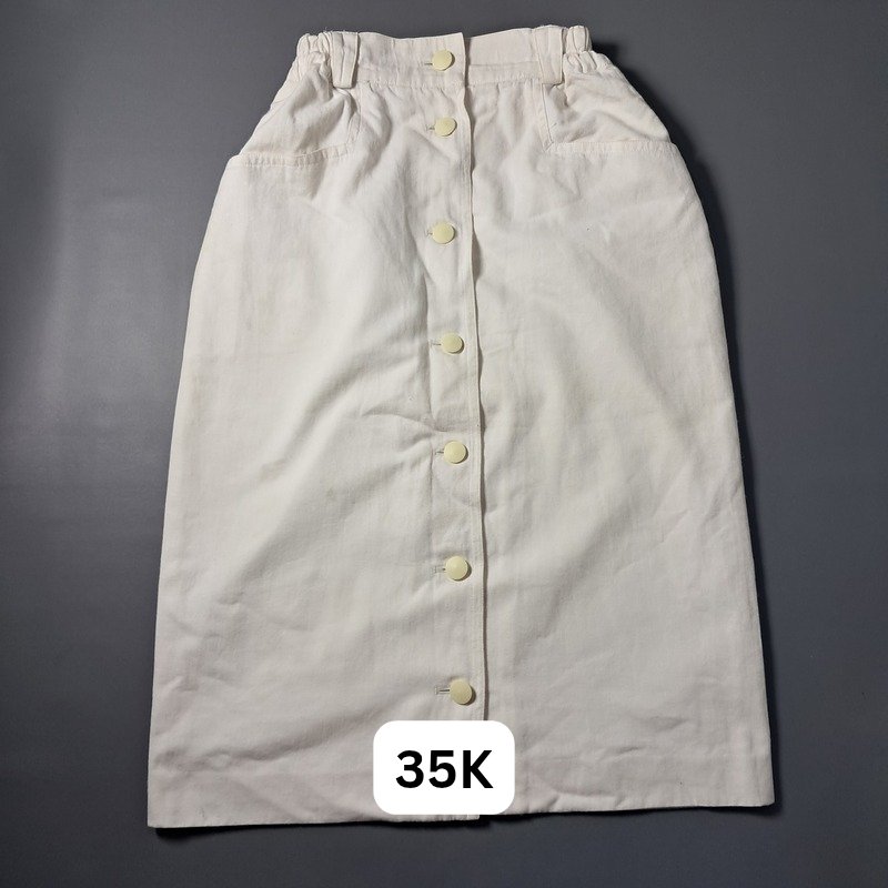 🐾 mt after dm please tweet media