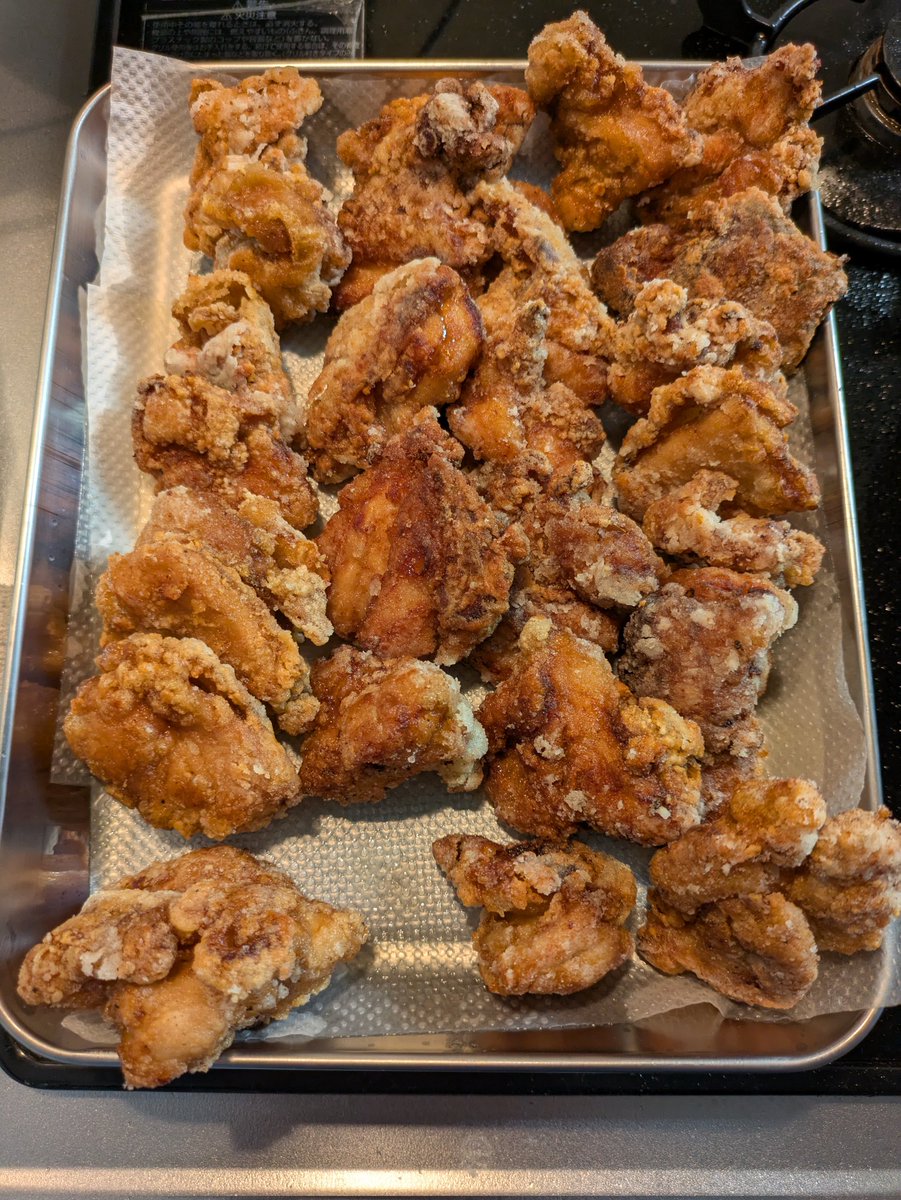 oold_timer712's tweet image. フレスコで鶏もも安かったので

某ユーチューバーの
レシピ通り作ってみた🤔
めちゃくちゃうまい。

…が家族評価はいかに