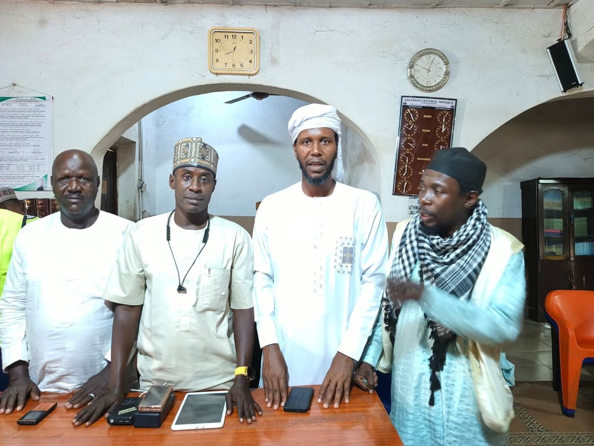flexiblenancy's tweet image. A prominent pastor named Rabran Bulus has embraced Islam after an intense dialogue with Sheikh Baban Chinedu and Malam Adam Ashaka. He has now taken the name Malam Dauda.

This is yet another reminder that guidance is solely in the hands of Allah. He opens the hearts of whom He…